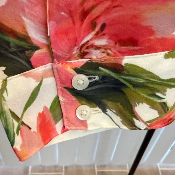 Express Floral Pink Long-Sleeve Blouse - Size Large - Picture 3 of 9